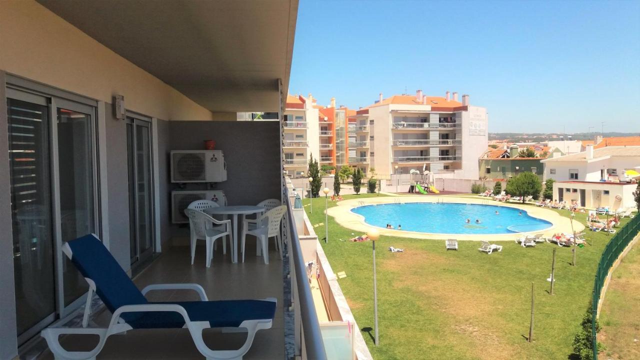 Alojamentos Campo & Mar-T2 Com Piscina São Martinho do Porto Dış mekan fotoğraf