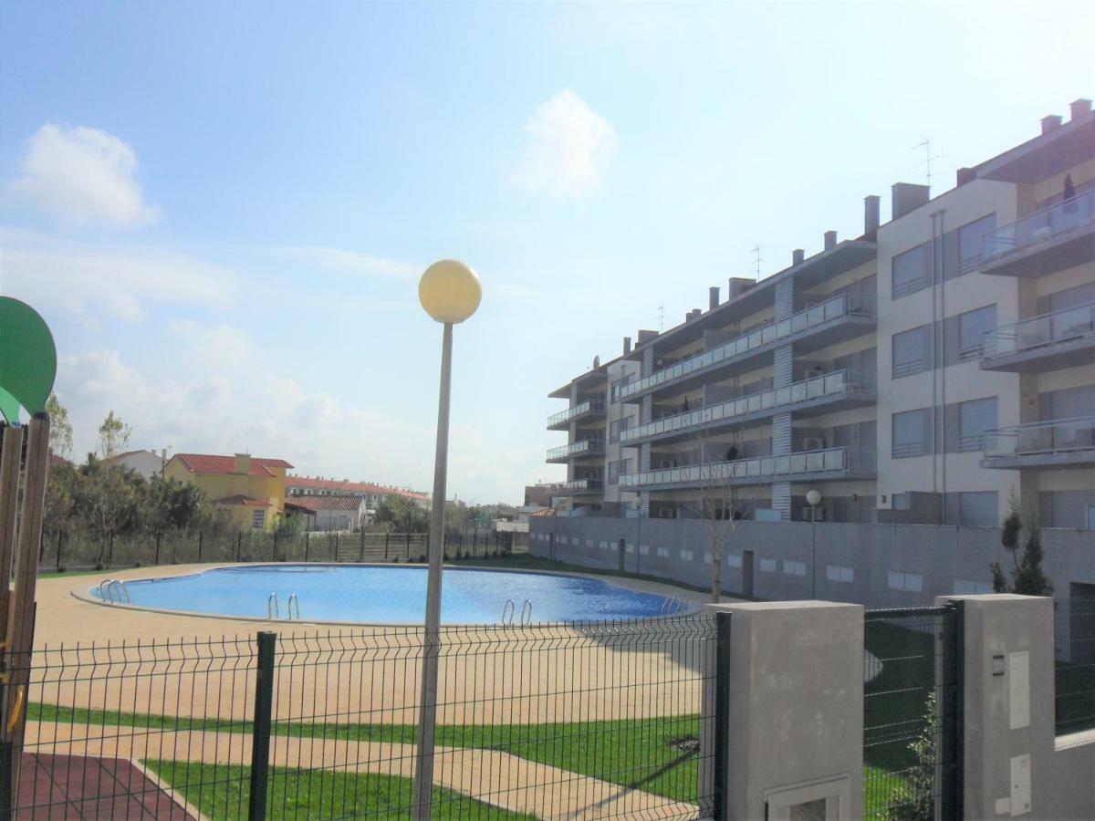 Alojamentos Campo & Mar-T2 Com Piscina São Martinho do Porto Dış mekan fotoğraf